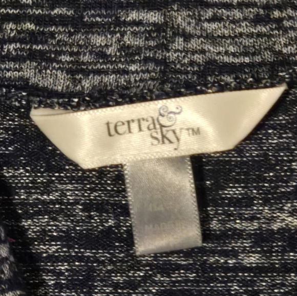 Terra Sky Hooded Cardigan - Picture 4 of 5